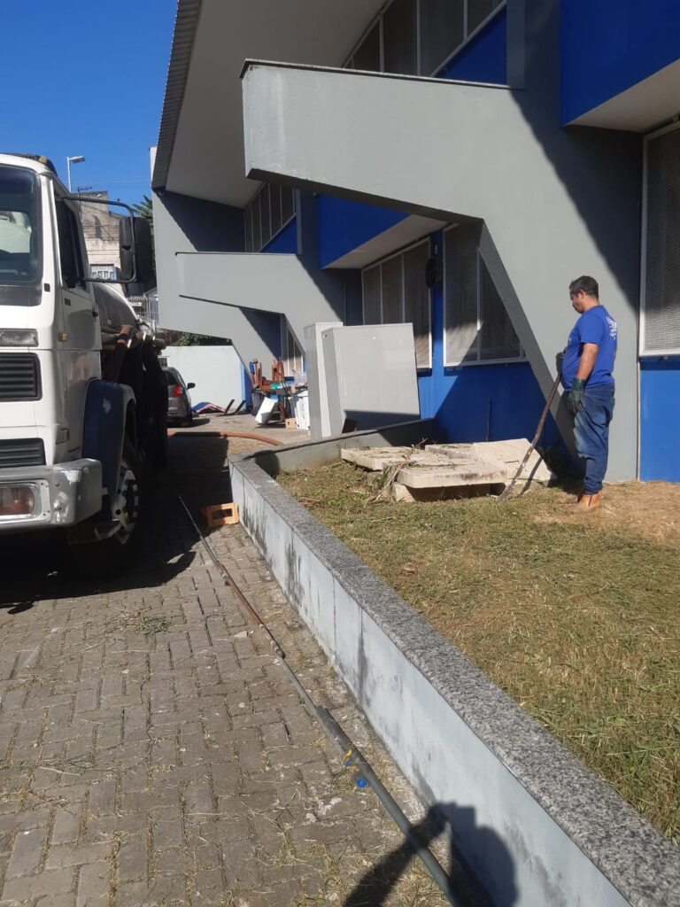 Desentupidora Limpeza Desentupimentos em Guarapari Espirito Santo